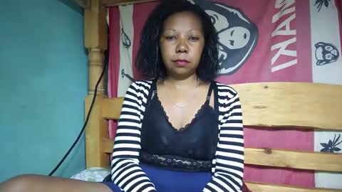 viviane0812 online show from March 1, 2025, 6:54 pm