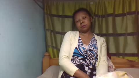 viviane0812 online show from October 6, 2025, 7:11 pm