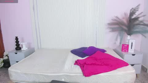 vivianowen9 online show from April 20, 2026, 12:30 pm