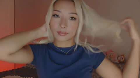 Snapshot of vivianwinters chatting on November 11, 2025, 1:27 am vivianwinters online show from November 11, 2025, 1:27 am