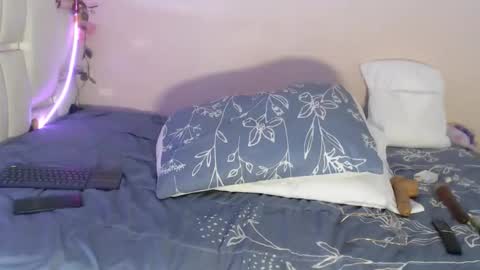 vivi online show from February 16, 2026, 10:06 pm