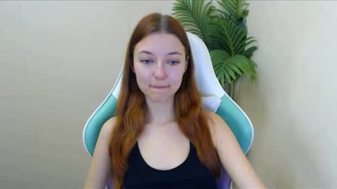 Vivien online show from December 9, 2024, 12:19 pm