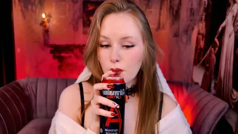 Vivien online show from April 21, 2026, 5:58 am