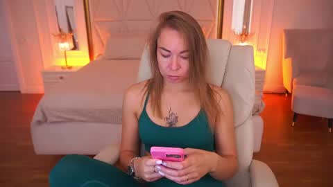 Ur Lady online show from July 20, 2026, 8:44 pm
