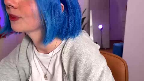 Polly  Online mostly at 9pm-2am UK Time online show from February 9, 2025, 6:16 pm