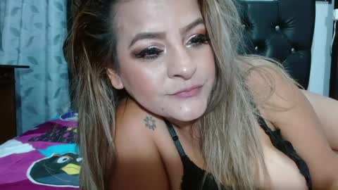 Snapshot of vkleiin chatting on May 10, 2026, 12:05 am Venus online show from May 10, 2026, 12:05 am