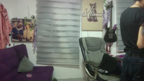 Snapshot of vl21cm chatting on October 2, 2025, 6:20 am vl21cm online show from October 2, 2025, 6:20 am