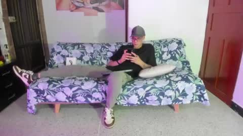 Vlad online show from April 22, 2026, 4:04 am