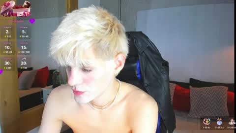 Snapshot of vladhellsing4 chatting on April 28, 2026, 2:44 pm Vlad online show from April 28, 2026, 2:44 pm