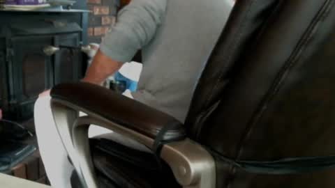 vnpg92 online show from January 12, 2025, 5:33 pm