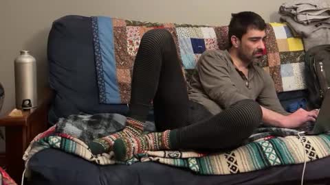 renots online show from February 15, 2026, 7:27 am