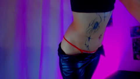 Snapshot of void_smokin chatting on June 9, 2026, 8:53 pm Gabriela online show from June 9, 2026, 8:53 pm