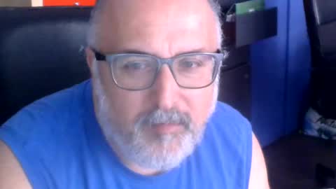 Snapshot of volpi72 chatting on June 17, 2026, 11:12 am volpi72 online show from June 17, 2026, 11:12 am