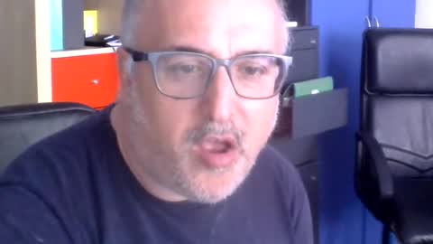 Snapshot of volpi72 chatting on July 1, 2026, 12:07 pm volpi72 online show from July 1, 2026, 12:07 pm