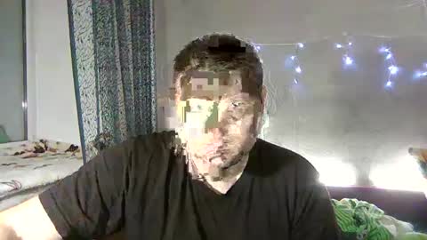 Volshebnik1302 online show from January 17, 2025, 3:32 pm