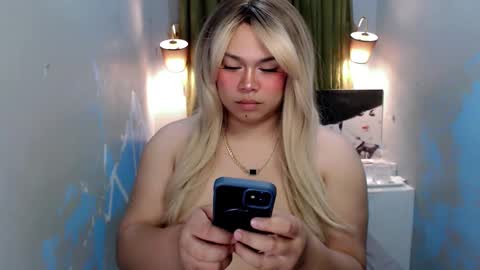 Nathalie online show from December 9, 2024, 12:34 am