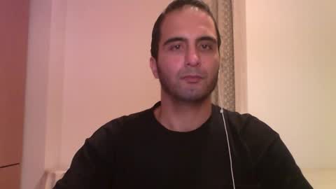 Snapshot of volve5 chatting on February 2, 2025, 8:19 pm volve5 online show from February 2, 2025, 8:19 pm