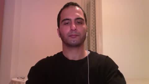 Snapshot of volve5 chatting on February 25, 2025, 12:36 am volve5 online show from February 25, 2025, 12:36 am