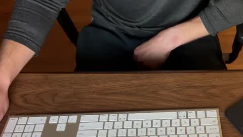 voterki796 online show from November 14, 2025, 3:05 am