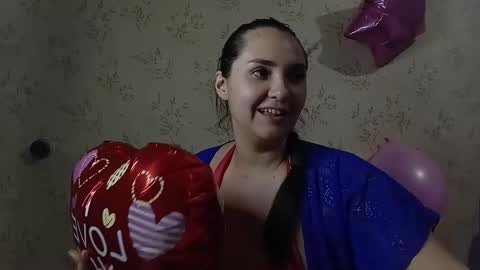 voulezvous_angel online show from February 14, 2026, 4:42 am