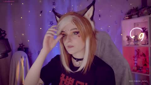 vronnier online show from October 24, 2025, 3:30 pm