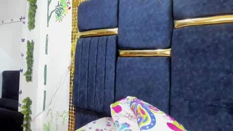 skay online show from November 27, 2025, 7:49 pm