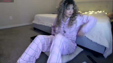 Sunshiny online show from February 8, 2025, 11:55 pm