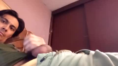 vujadetr online show from October 16, 2025, 6:42 pm