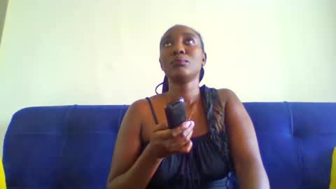 vvelvet_vixen online show from October 5, 2025, 12:47 pm