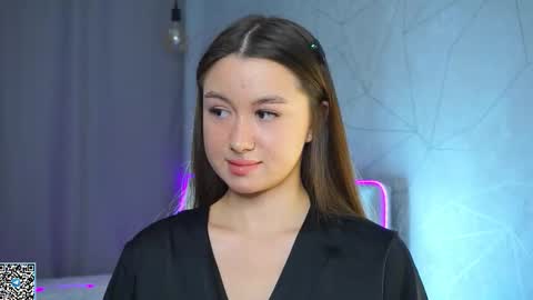 Snapshot of vvilly_wonka chatting on November 2, 2025, 1:52 am Ethal - thank you for thumb up online show from November 2, 2025, 1:52 am