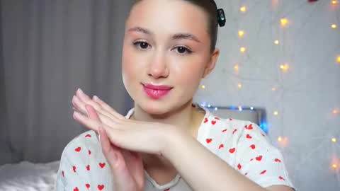 Snapshot of vvilly_wonka chatting on January 7, 2026, 1:41 am Ethal - thank you for thumb up online show from January 7, 2026, 1:41 am