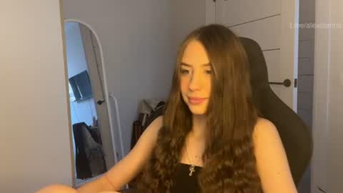 Snapshot of vx_arina chatting on July 8, 2026, 11:58 am Arina online show from July 8, 2026, 11:58 am