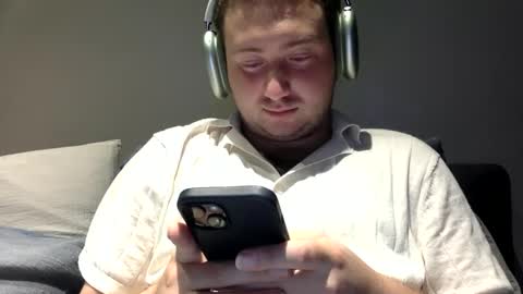 wowaweeman online show from September 24, 2025, 2:26 am