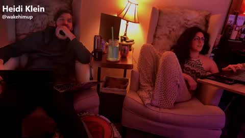 wakehimup online show from November 14, 2025, 6:23 am