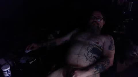 Snapshot of wakeupthedead77 chatting on May 25, 2026, 9:21 pm Mr. Dead online show from May 25, 2026, 9:21 pm