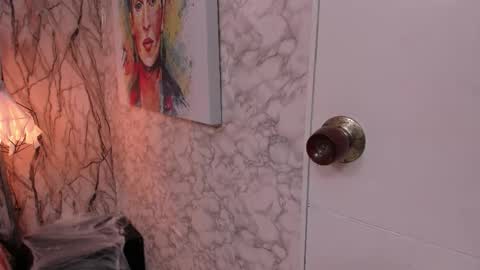 waleska   online show from October 7, 2025, 12:24 pm