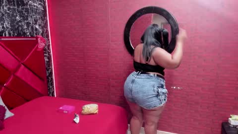 waleska   online show from February 8, 2026, 11:57 am