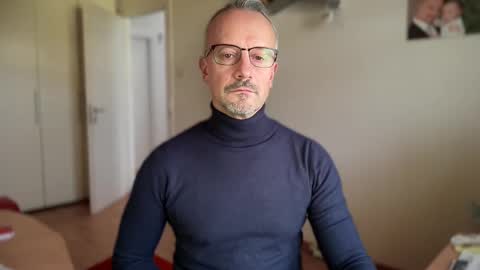 walky78 online show from February 21, 2025, 7:45 am