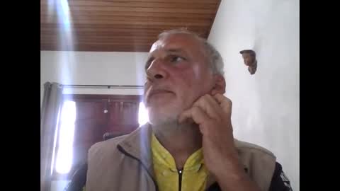 Snapshot of walmen20222 chatting on June 6, 2026, 11:37 am walmen20222 online show from June 6, 2026, 11:37 am