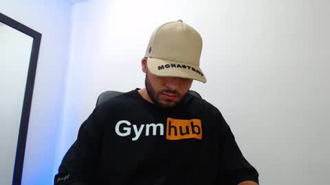 WALTER BROWN  online show from January 21, 2025, 4:05 pm