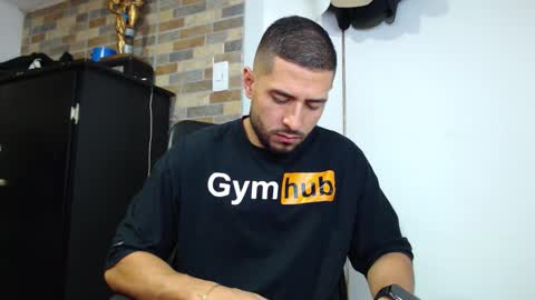 WALTER BROWN  online show from January 6, 2026, 1:09 am