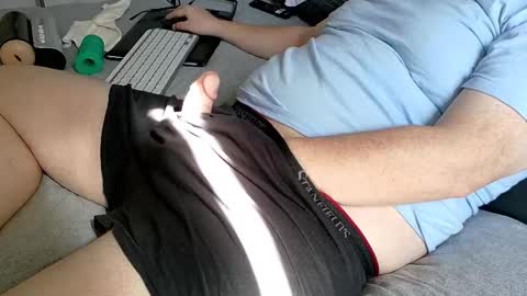 I love the ol in-n-out  online show from October 2, 2025, 4:03 pm