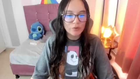 Snapshot of wanda_sg chatting on June 16, 2026, 5:15 pm Alexandra online show from June 16, 2026, 5:15 pm