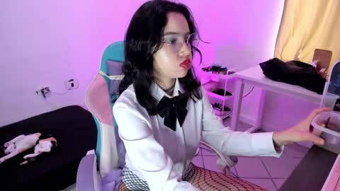 Wanda online show from March 7, 2025, 5:28 pm