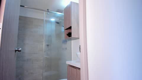 Wanda online show from January 13, 2025, 5:12 pm