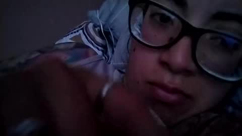 Waningrose  Lu online show from December 8, 2024, 3:13 pm