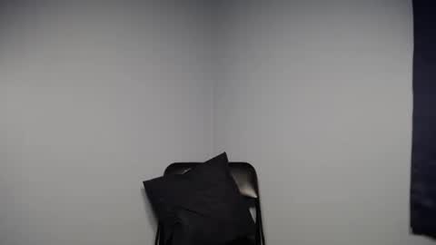 wannaplay1025 online show from March 24, 2026, 1:21 am