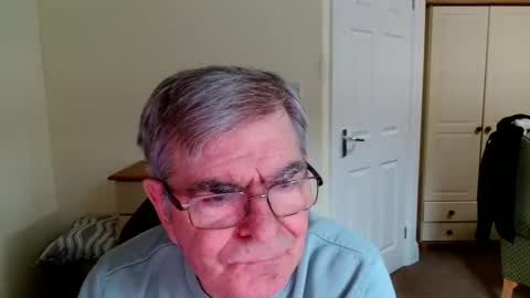 Snapshot of wanttobefree90 chatting on April 10, 2026, 1:27 pm wanttobefree90 online show from April 10, 2026, 1:27 pm