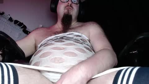 Snapshot of warno34 chatting on May 10, 2026, 4:28 am Warno online show from May 10, 2026, 4:28 am