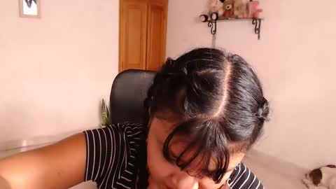 warrior_xena online show from December 4, 2025, 7:00 pm